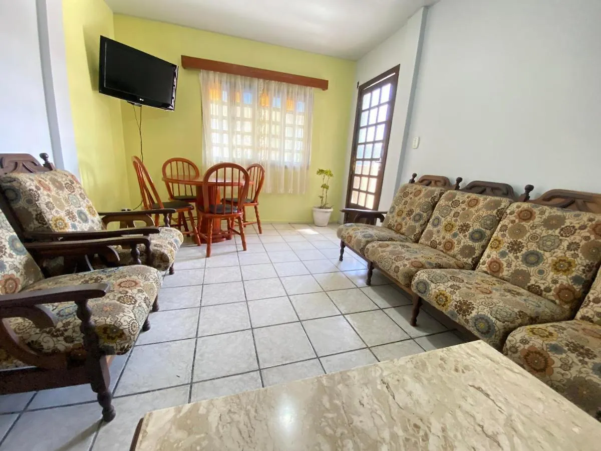 Residencial Flamingo Apartamento Bombinhas 0*,  Brasil