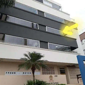  Apartamento Com 2 Quartos 5 Hóspedes - Recanto Do Cardeal - De Bombas-bombinhas